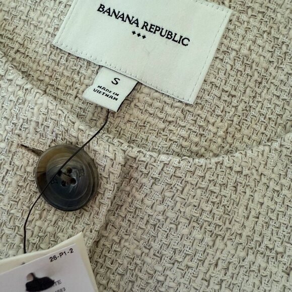 Banana Republic Boucle Collarless Jacket - NWT - Picture 3 of 5